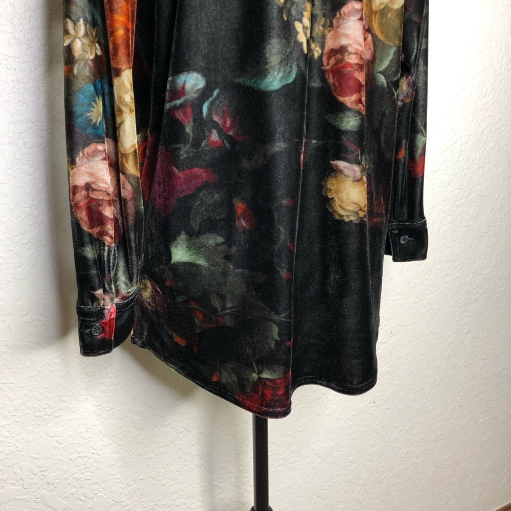 Soft Surroundings black red cream floral velvet velour button down top size PS - Picture 11 of 14